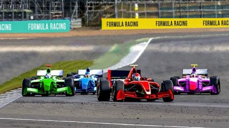 方程式赛车3D(Formula racing car game 3d)